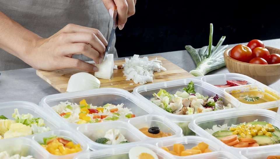 Preparing Meals in Advance Preparing Meals in Advance